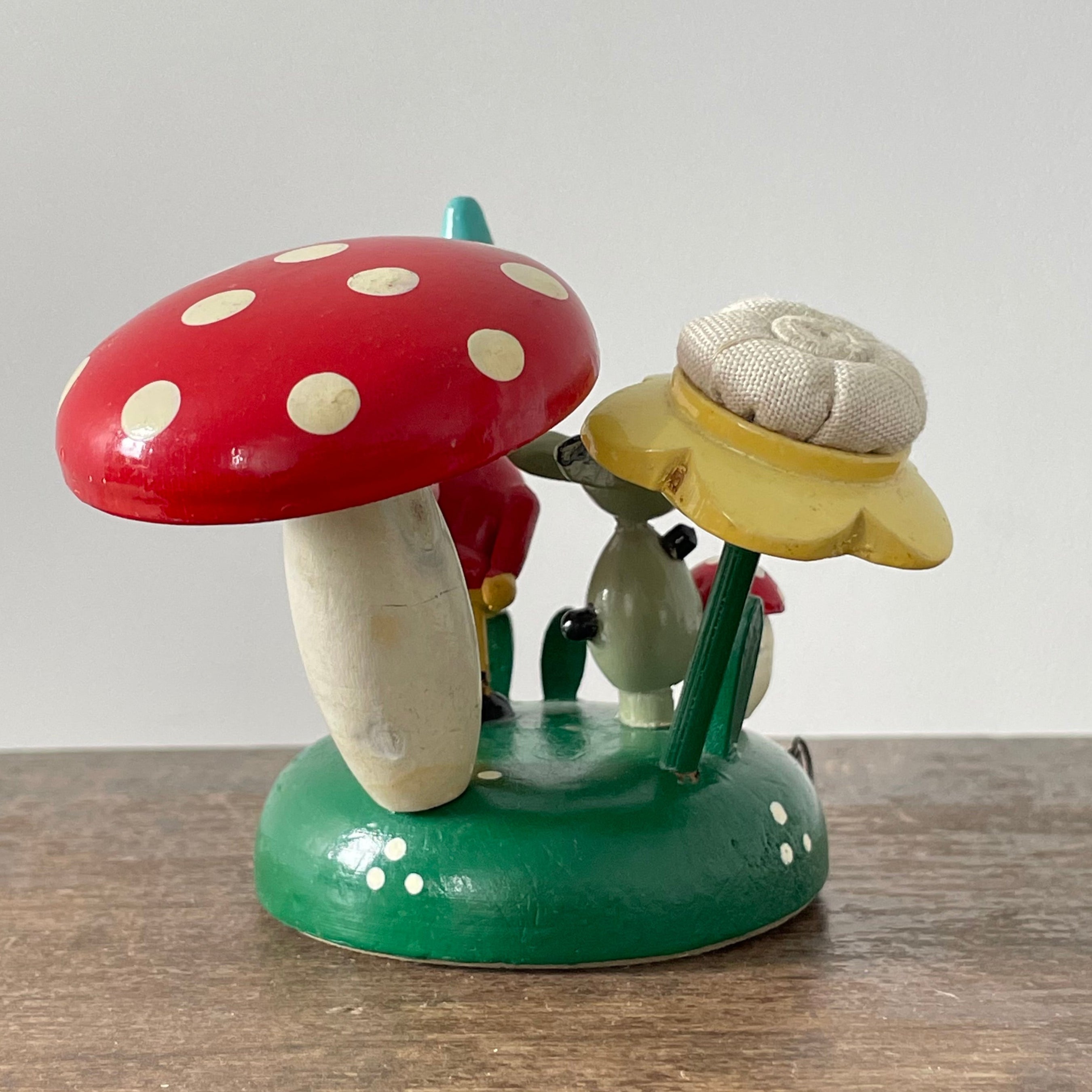 Vintage Wooden Gnome Sewing Caddy – Darning Mushroom, Tape & Thimble – FOREIGN