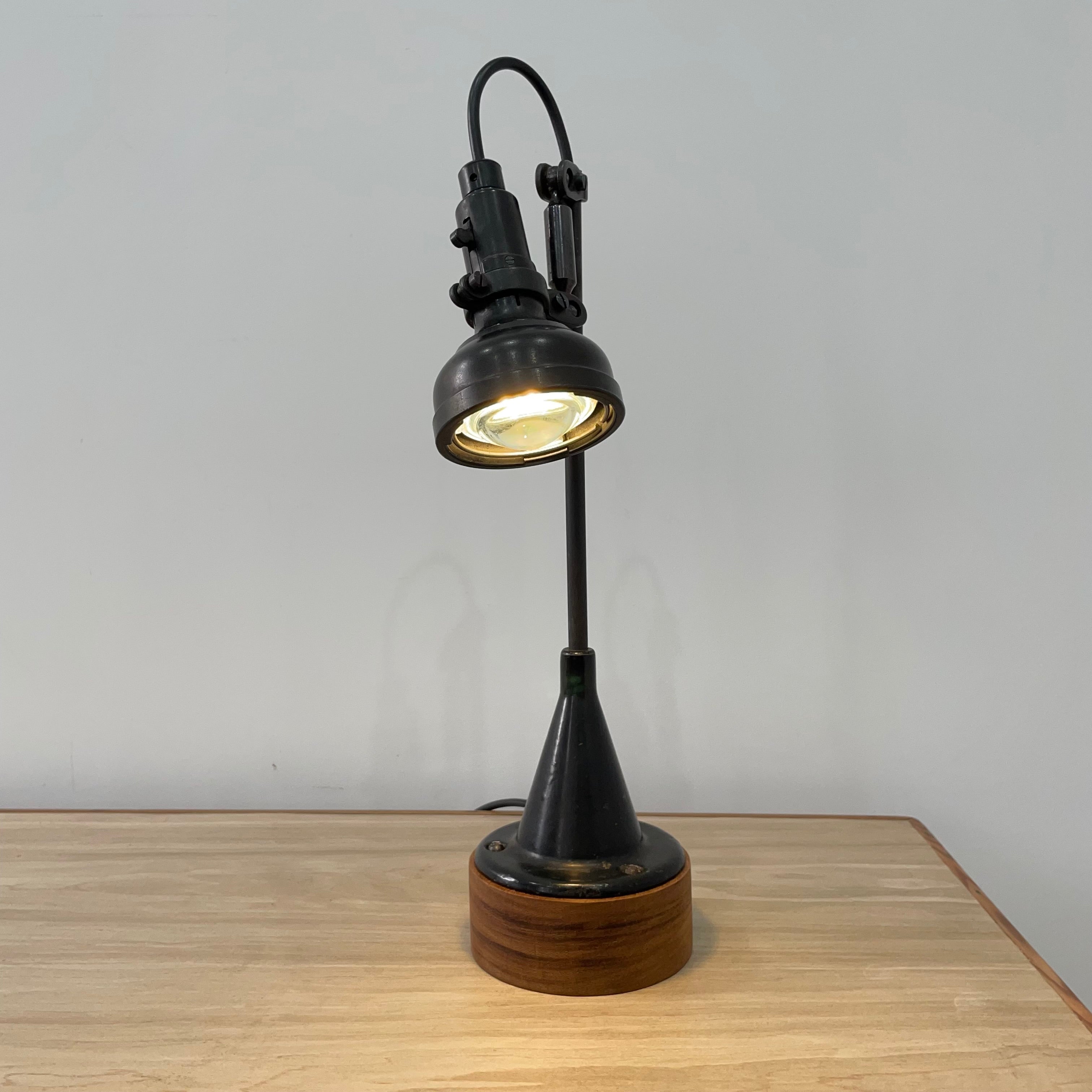 Singer SLF-2 Simanco Lamp – Rewired & Earthed – Working