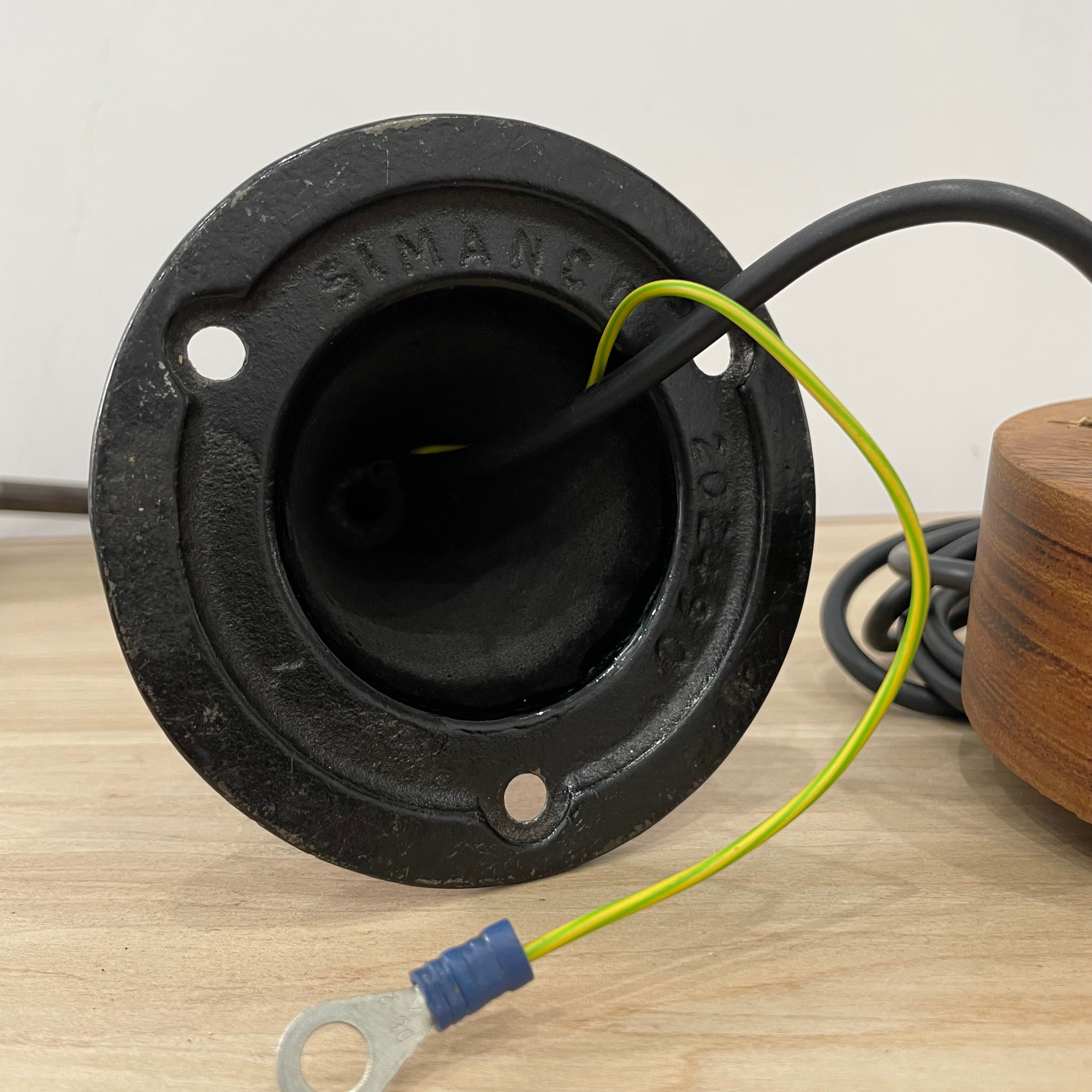 Singer SLF-2 Simanco Lamp – Rewired & Earthed – Working