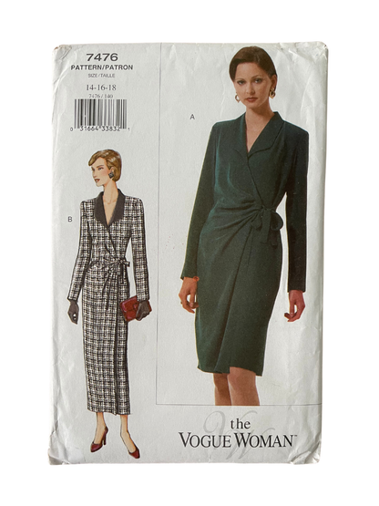 Vogue 7476 Womens Size 12-16 Petite Dress