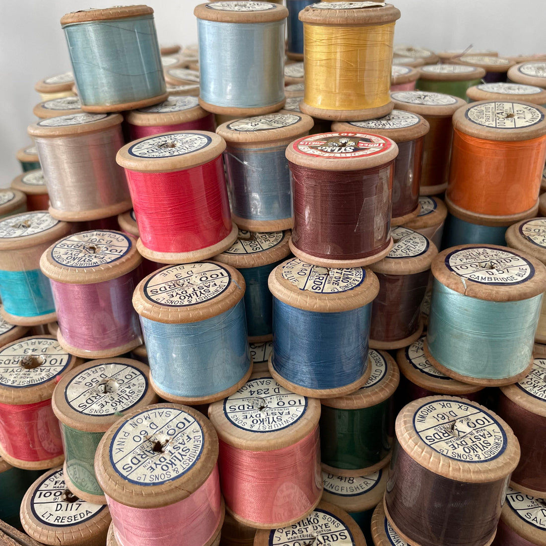 Vintage Dewhurst Sylko Wooden Cotton Reels Spools - D1 - D99 - Pierced Labels