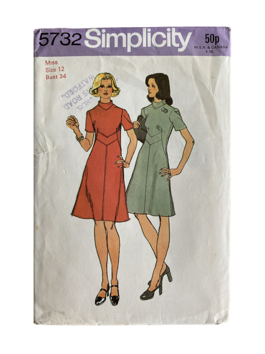 Simplicity 5732 Size 12 Dress