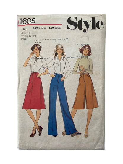 Style 1609 Womens Size 12 Skirt, Culottes, Trousers