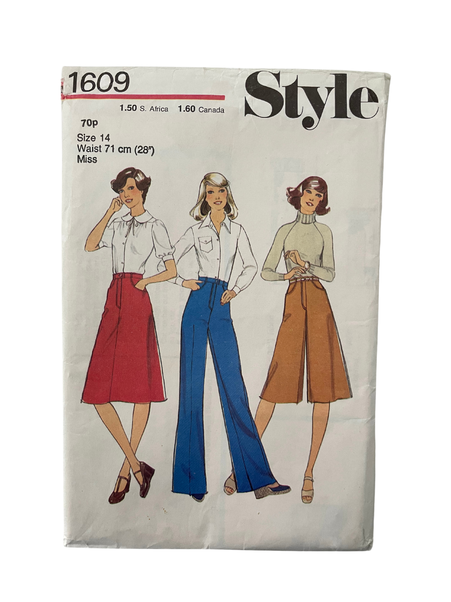 Style 1609 Womens Size 14 Skirt, Culottes, Trousers