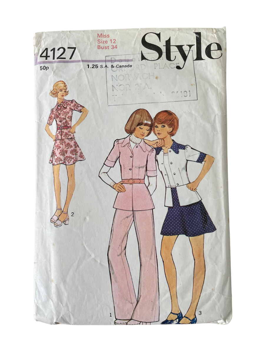 Style 4127 Petite Junior Size 12 Jacket Skirt